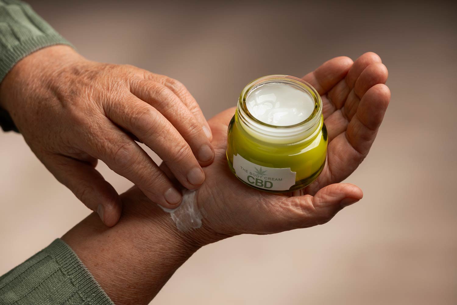 Impulsamos marcas que transforman sectores cbd crema